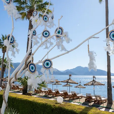 Prime 酒店 马尔马里斯