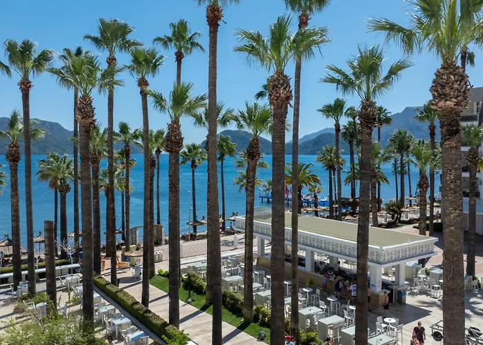 酒店 Prime 马尔马里斯